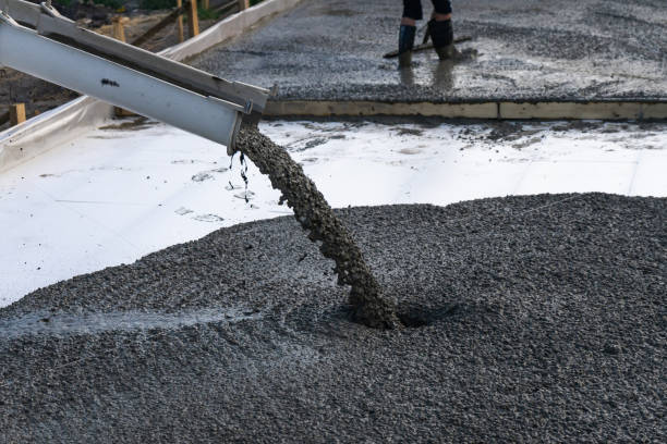 Best Concrete Retaining Walls in Collinsville, MS